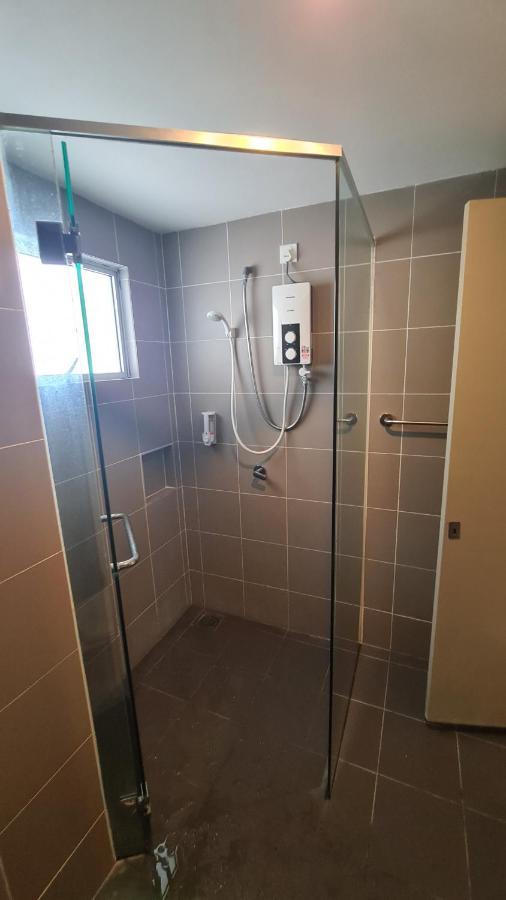 Aeropod Kk Near Airport & City/free Parking